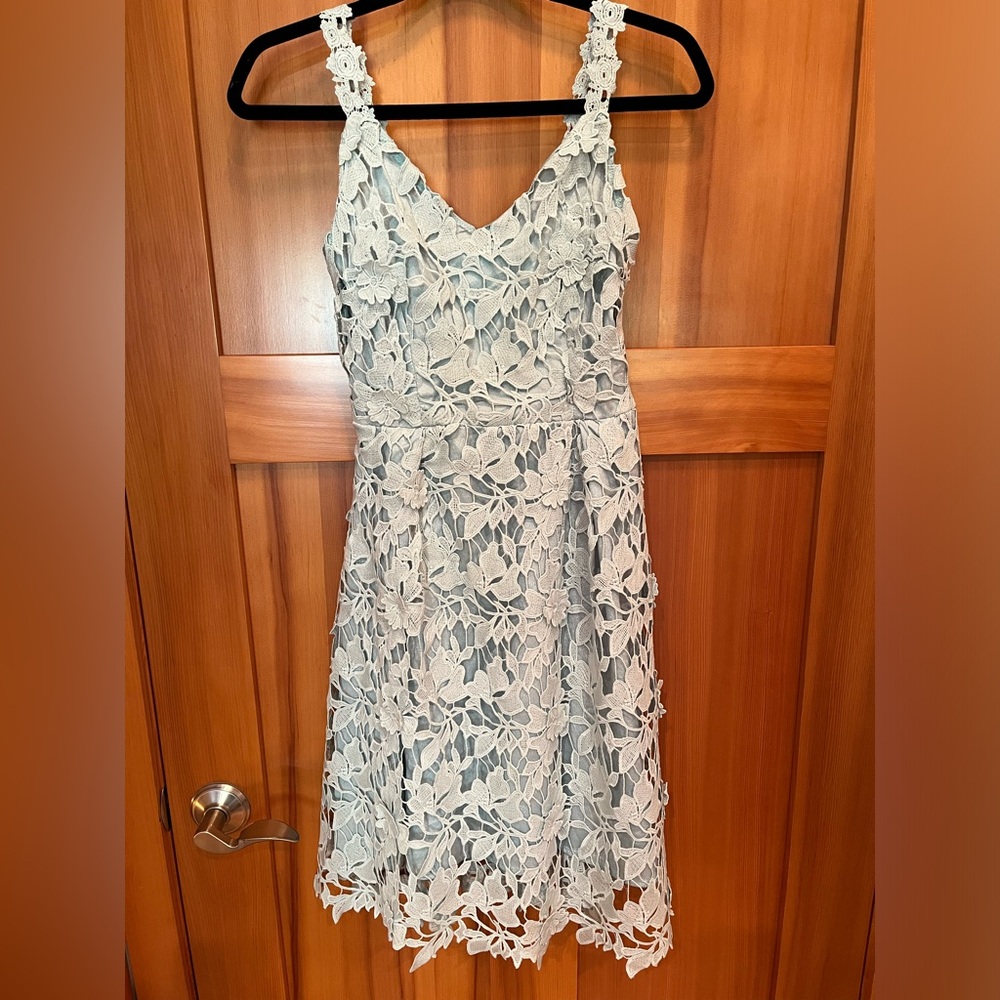 Chicwish Cotton Lace Appliqué Lace Dress Large Juniors